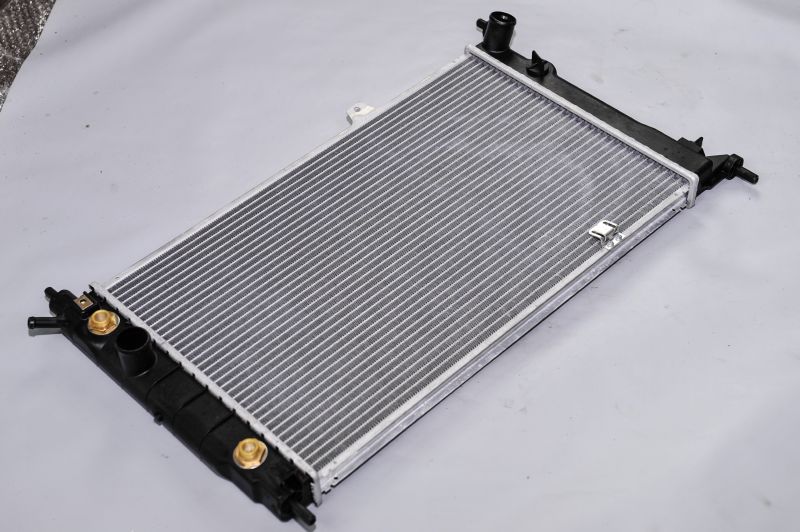 MONTEREY ÇIKMA YEDEK PARÇA ASTRA F SU RADYATÖRÜ KLİMALI